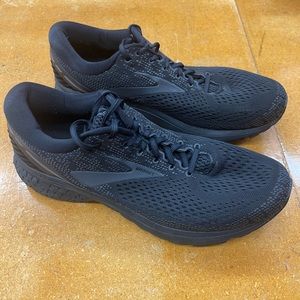 Men’s Brooks Running Shoe
